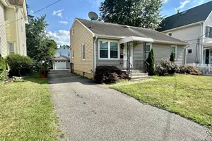 13 Jersey Ave, Mahwah, NJ 07430 - Photo 3