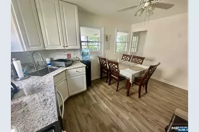 13 Jersey Avenue, Mahwah, NJ 07430 - Photo 5