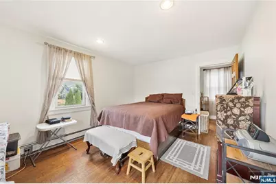 40 Clinton Terrace, Irvington, NJ 07111 - Photo 11