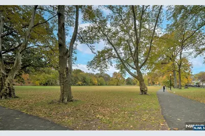 43 Llewellyn Avenue, Bloomfield, NJ 07003 - Photo 25