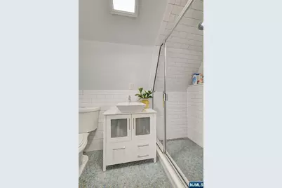 43 Llewellyn Avenue, Bloomfield, NJ 07003 - Photo 19