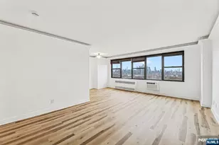 500 Central Ave 1605, Union City, NJ 07087 - Photo 3