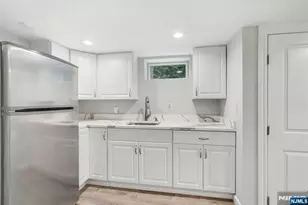 409 Warren Ave, Ho Ho Kus, NJ 07423 - Photo 17