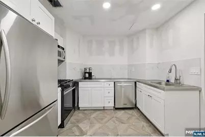 14 Henion Garden, Mahwah, NJ 07430 - Photo 27