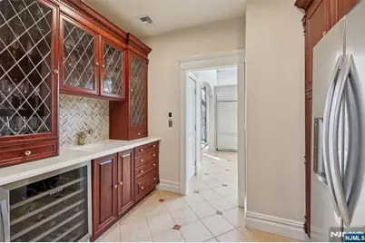 14 Henion Garden, Mahwah, NJ 07430 - Photo 13