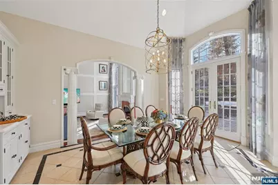 14 Henion Garden, Mahwah, NJ 07430 - Photo 7