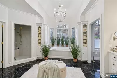 14 Henion Garden, Mahwah, NJ 07430 - Photo 21