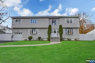 165 Mohawk Dr, River Edge, NJ 07661 - Photo 3