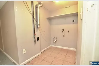 489 N 11th Street, Newark, NJ 07107 - Photo 27