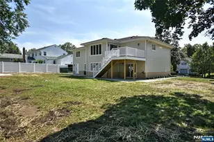 133 Morristown Pl, Paramus, NJ 07652 - Photo 33