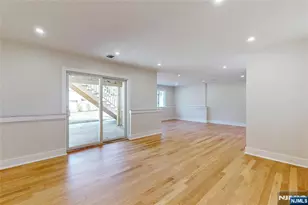 133 Morristown Pl, Paramus, NJ 07652 - Photo 25