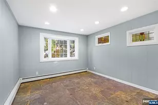 654 Suffern Rd, Teaneck Township, NJ 07666 - Photo 5