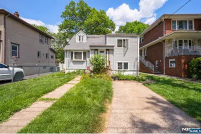735 Clark Avenue, Ridgefield, NJ 07657 - Photo 1