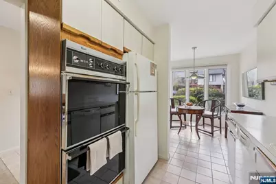 21 Cedar Wood Terrace, Woodland Park, NJ 07424 - Photo 13