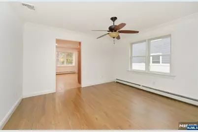 18 Avenue A, Mahwah, NJ 07430 - Photo 7