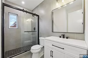 809 Jassamine 809, Fort Lee, NJ 07024 - Photo 25