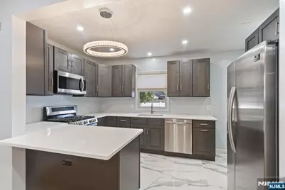 543 Sagamore Avenue, Teaneck Township, NJ 07666 - Photo 11