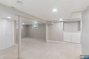 543 Sagamore Ave, Teaneck Township, NJ 07666 - Photo 29