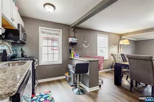 20 8th Ave, Manville, NJ 08835 - Photo 7