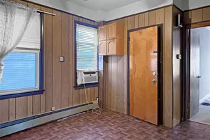 189 Martha Ave, Elmwood Park, NJ 07407 - Photo 17