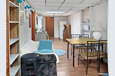 189 Martha Avenue, Elmwood Park, NJ 07407 - Photo 25