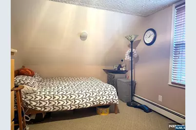 189 Martha Avenue, Elmwood Park, NJ 07407 - Photo 13