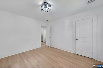 173 W Newell Avenue, Rutherford, NJ 07070 - Photo 13