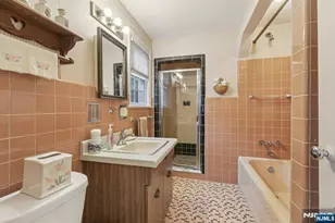 52 Surrey Ln, Tenafly, NJ 07670 - Photo 25