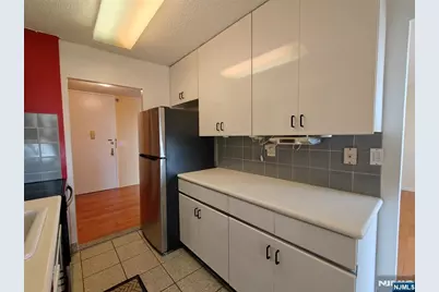 200 Winston Drive 2517 #2517, Cliffside Park, NJ 07010 - Photo 7