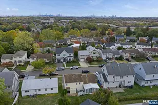 24 Lorrie Ln, Clifton, NJ 07012 - Photo 5