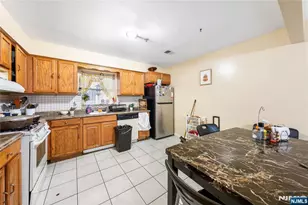 349 5th St, Newark, NJ 07107 - Photo 15