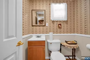 42 Sussex Dr, West Milford, NJ 07480 - Photo 27