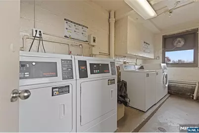 3021 Edwin 3J #3J, Fort Lee, NJ 07024 - Photo 13