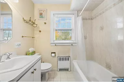 138 Knickerbocker Road, Englewood, NJ 07631 - Photo 13