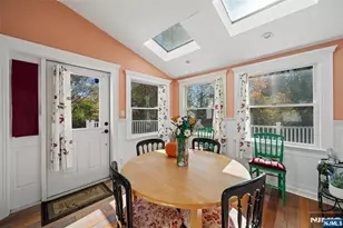 71 Fernwood Ct, Clifton, NJ 07011 - Photo 11