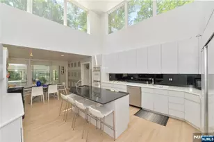 21 Hunter Ridge, Woodcliff Lake, NJ 07677 - Photo 7