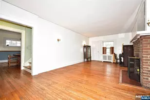 417 Franklin Ave, Hasbrouck Heights, NJ 07604 - Photo 9