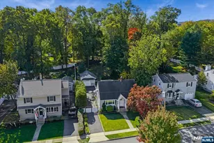 29 Lynwood Rd, Verona, NJ 07044 - Photo 31