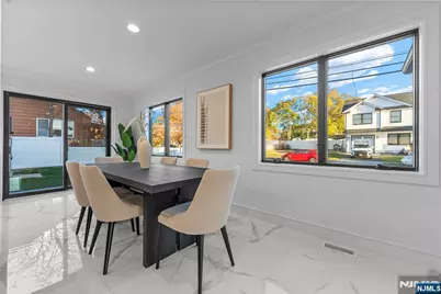 4 Roosevelt Avenue, Totowa, NJ 07512 - Photo 17