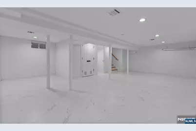 4 Roosevelt Avenue, Totowa, NJ 07512 - Photo 33