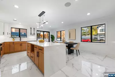 4 Roosevelt Avenue, Totowa, NJ 07512 - Photo 11