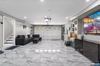 43 Saint Philips Drive, Clifton, NJ 07013 - Photo 21