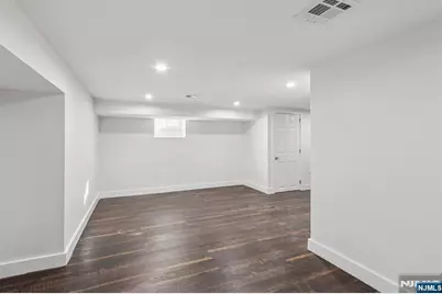 215 Floral Street, Roselle, NJ 07203 - Photo 41