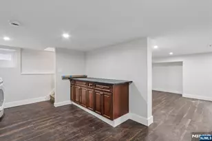 215 Floral St, Roselle, NJ 07203 - Photo 39