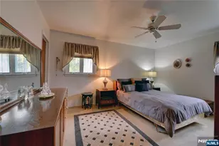 184 Abbe Ln, Clifton, NJ 07013 - Photo 19