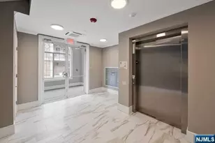 5307 Rio Vista Ln, Northvale, NJ 07647 - Photo 9