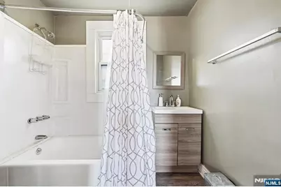 46 Norwood Avenue, Irvington, NJ 07111 - Photo 9