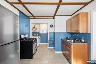 46 Norwood Ave, Irvington, NJ 07111 - Photo 11