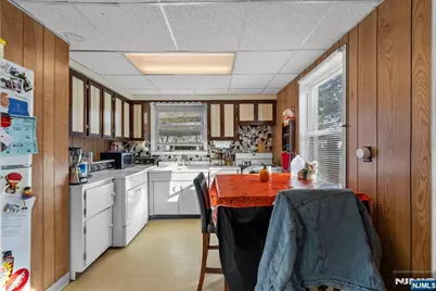 466 &amp; 468 Market, Elmwood Park, NJ 07407 - Photo 7