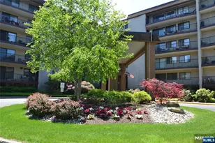 521 Piermont Ave 428A, River Vale Township, NJ 07675 - Photo 3